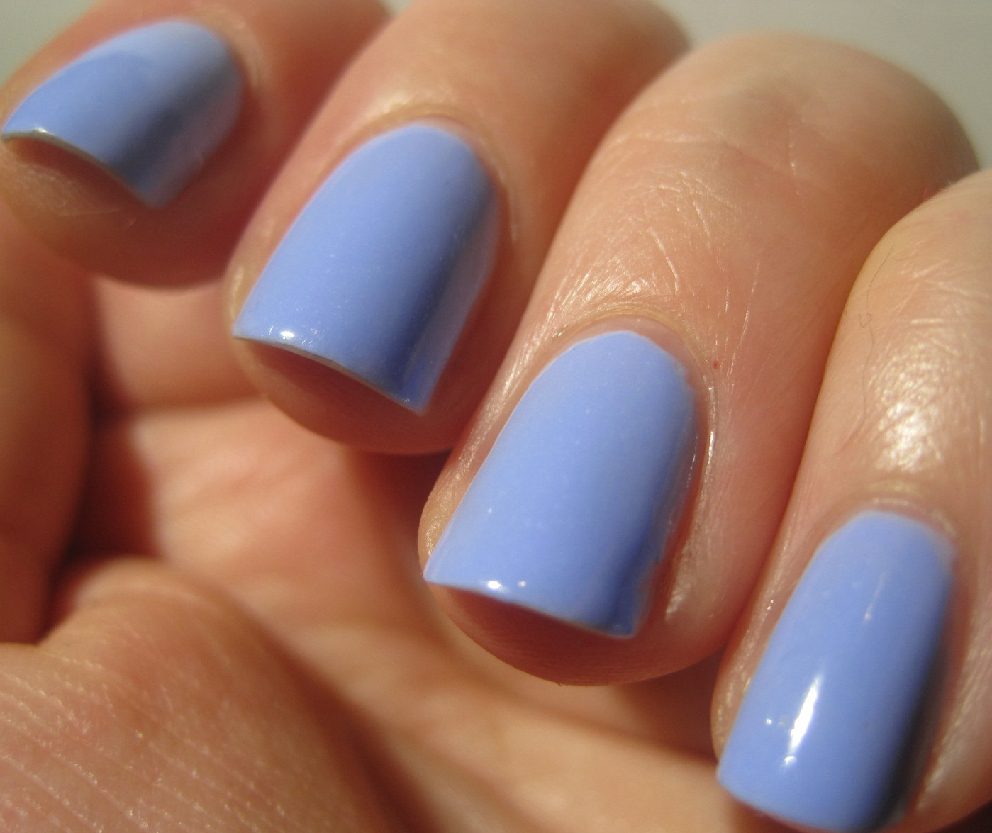 Shop blue gel nail polish online with naio nails! 