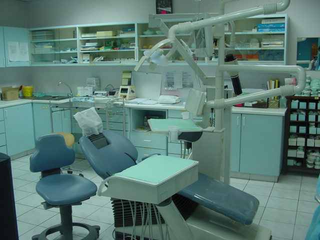 Klinik Gigi Teluk Intan - Klinik Pratama - Kemnaker : Booking klinik