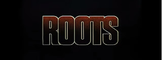 Crédito inicial de la serie de 1977, Roots, raíces