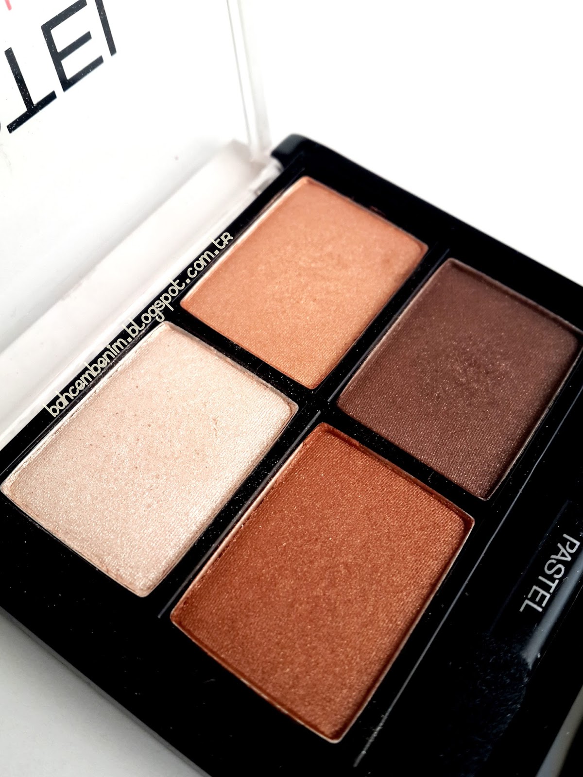 PASTEL PROFASHION 4'LU FAR PALETİ ( Eyeshadow Quad 204)