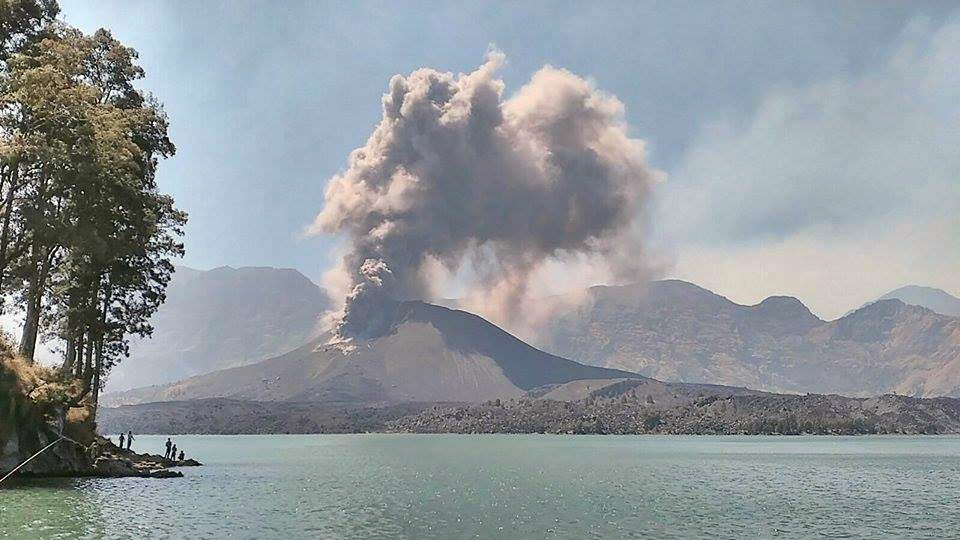 Anak Gunung Rinjani, Gunung Baru Jari Meletus