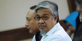 Rugikan Negara Rp1,59 Triliun, Politikus PAN Diganjar Ancaman Penjara 18 Tahun Rugikan Negara Rp1,59 Triliun, Politikus PAN Diganjar Ancaman Penjara 18 Tahun