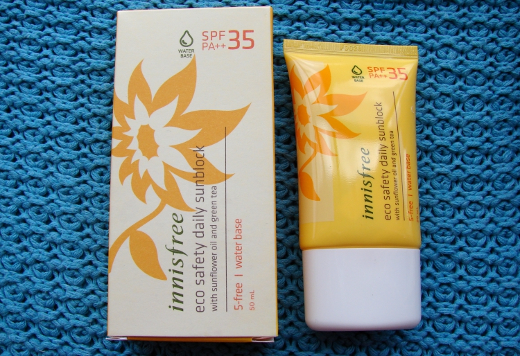 http://jolse.com/product/Innisfree-Eco-Safety-Daily-Sunblock-SPF35-PA-50ml/5675/?cate_no=24&display_group=1