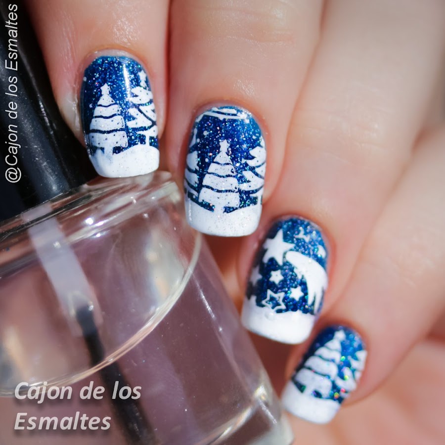 Uñas navideñas - Arboles nevados y estrellas