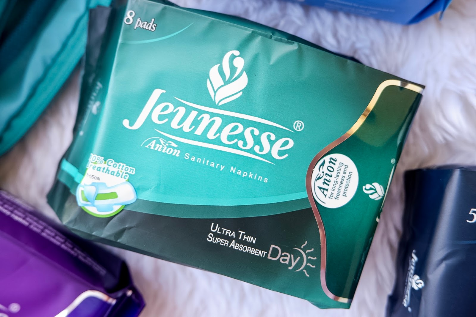 Why I Love Jeunesse Anion Sanitary Napkin and Why It's The Only Brand I Trust