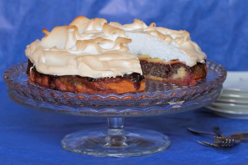 Apfel-Mohntorte mit Baiser - Tortenschlaraffenland
