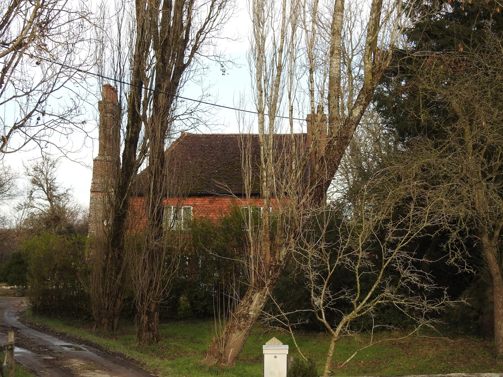 Crawley Old Town THREE PICTURES Toovies Farm House