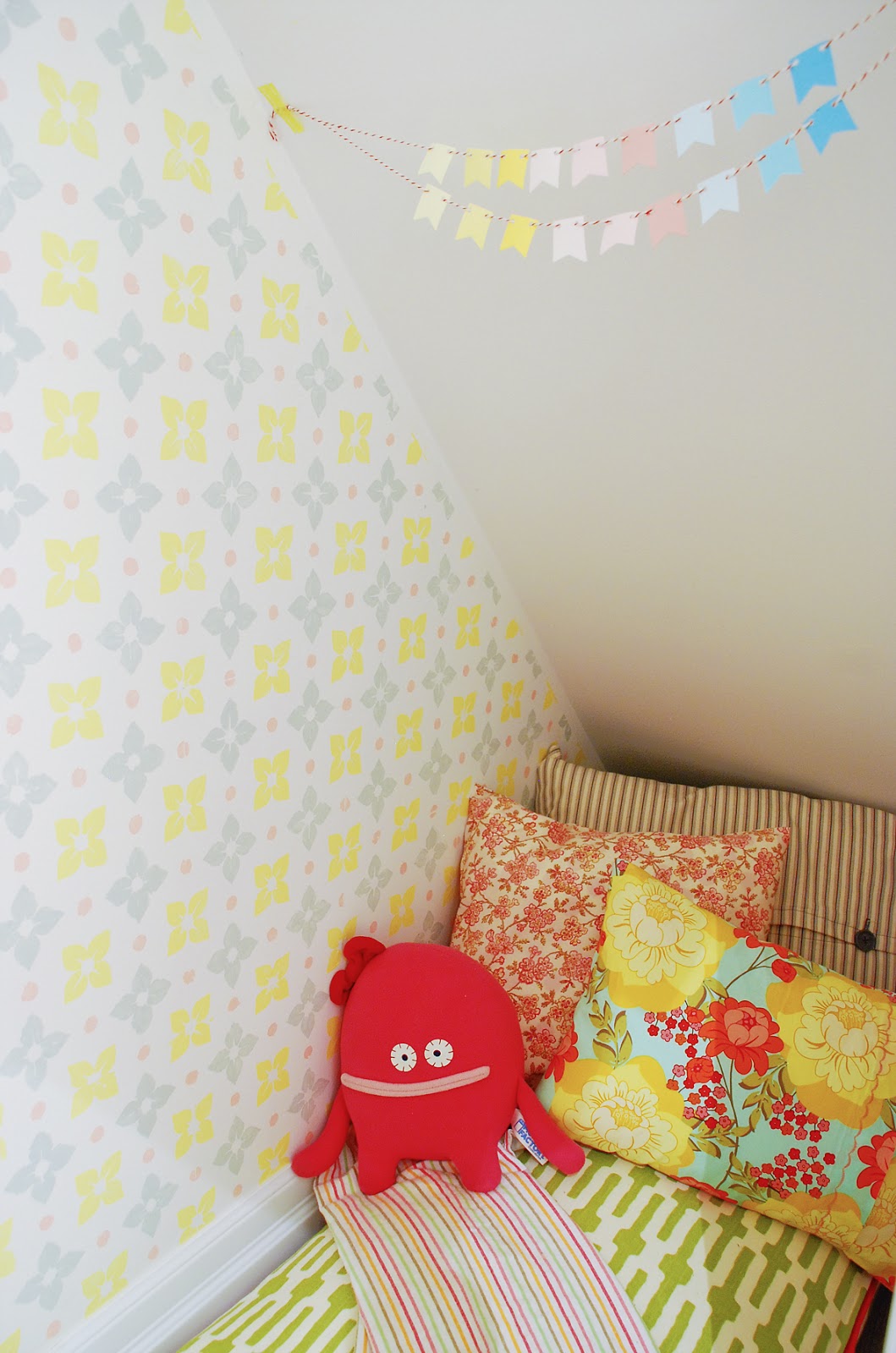 Never Listless: Introducing The Cubby Hole Under The Stairs!