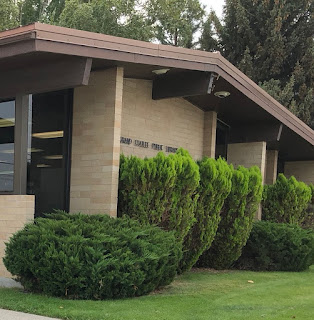 Grand Coulee Library