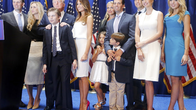 Donald trump family pics, Us president family photo, US president Donald trump pic,Ivanka Trump pic. Tiffany Trump pic