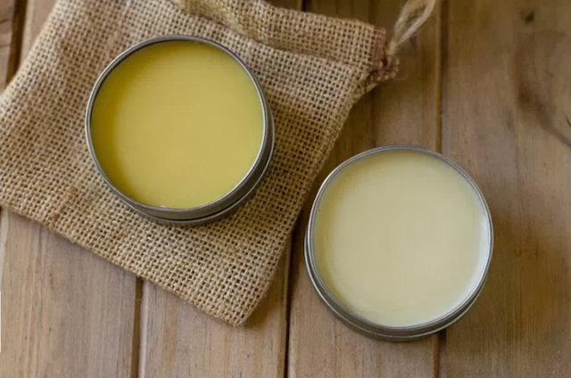 Cara buat lipbalm untuk rawat bibir kering bermasalah Cara buat lipbalm untuk rawat bibir kering bermasalah