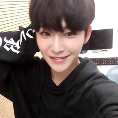 COREA MODA : BOYS24 expulsó a Lee Hwayoung en San Valentín