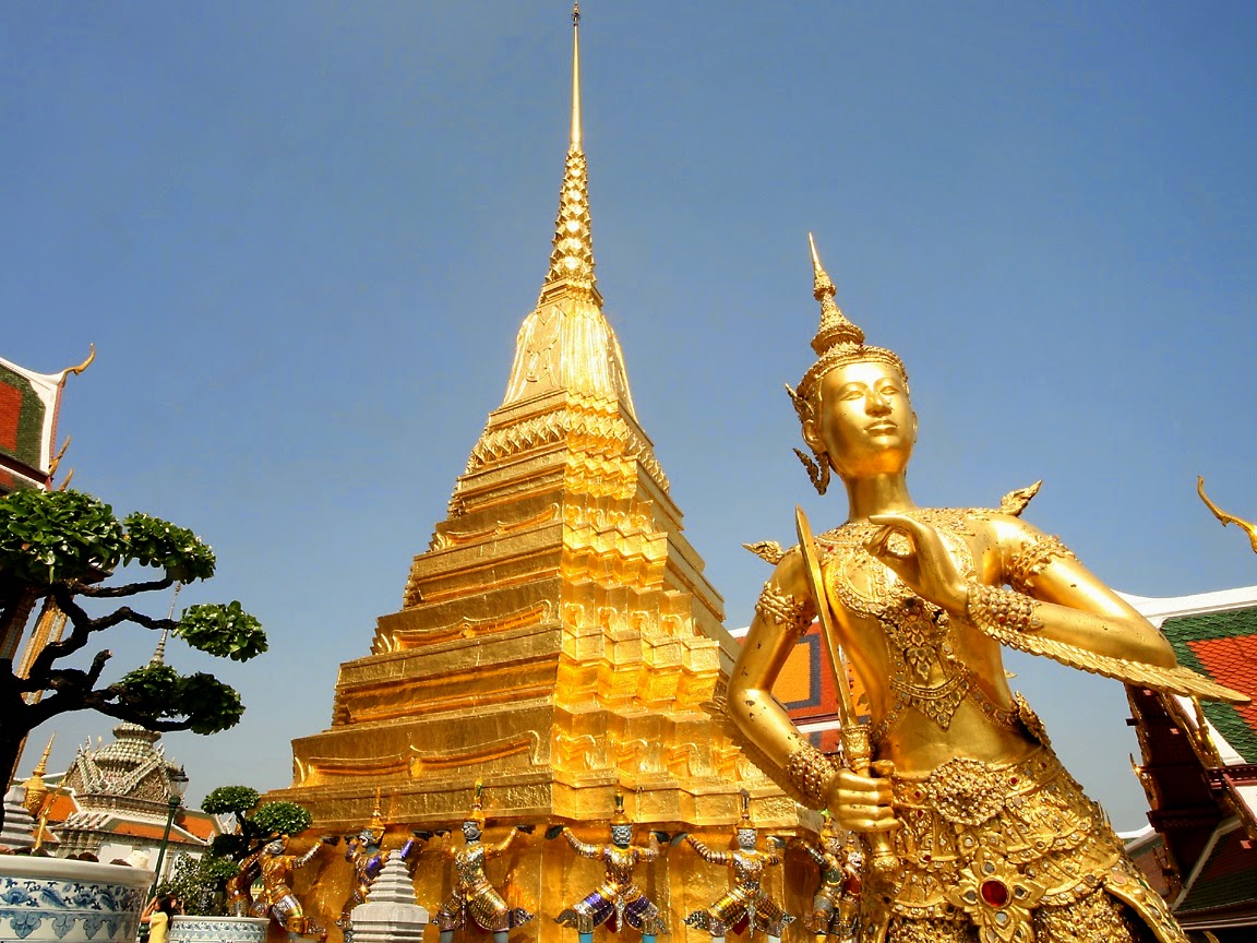 Recinto del templo del Buda de la Esmeralda (Wat Phra Kaew