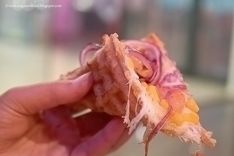 Seoul waffle pizza Koreatown (CLOSED) Vegas and Food