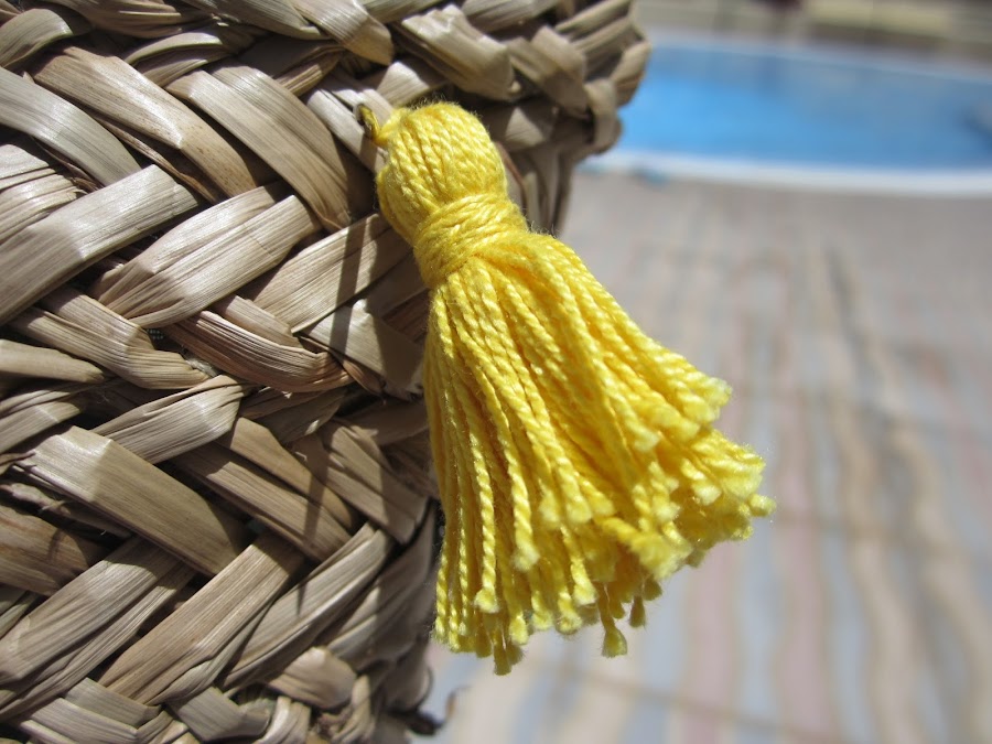 mis nancys, mis peques y yo, tutorial DIY cesta playera borla color