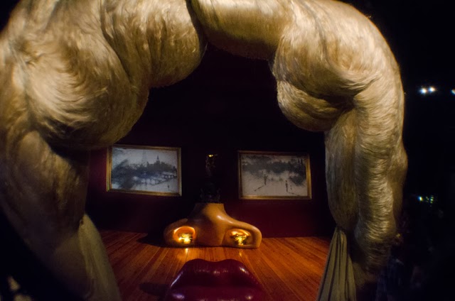 Mae West Room by Dali [enlarge]