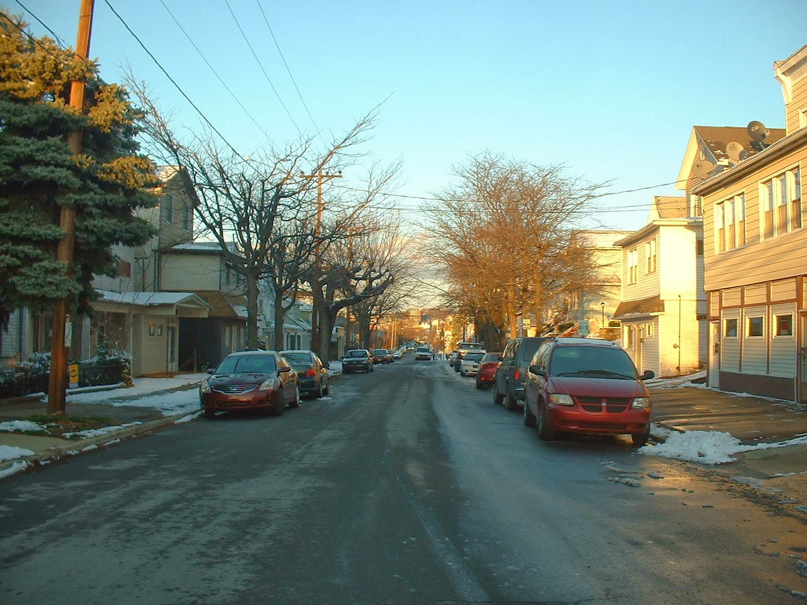 Frank's Place South ster