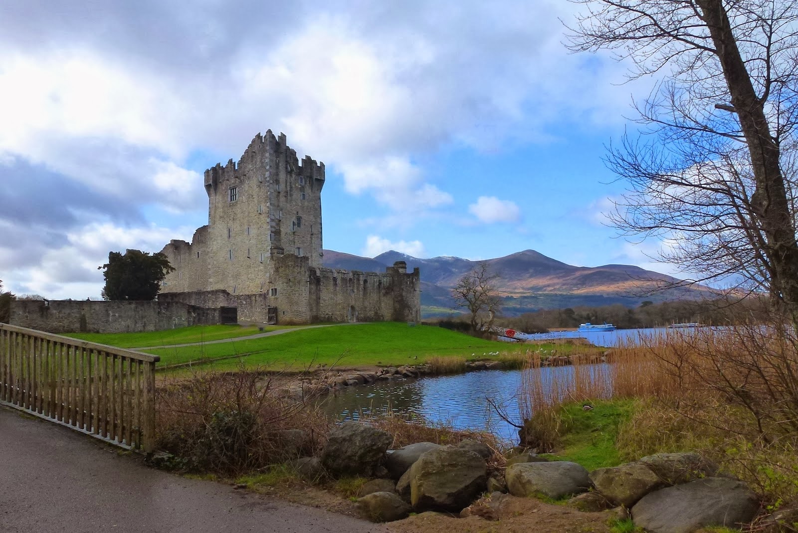 killarney the beautiful place to visit in Ireland Beautiful Traveling