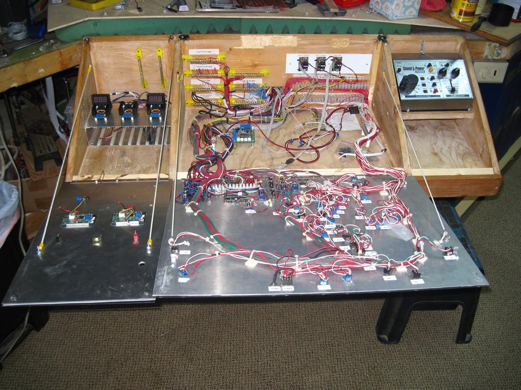 Slide out under table shelf for power pack & controls Model Railroader Magazine Model