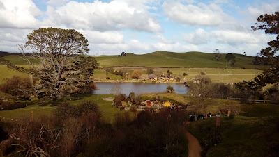 Hobbiton – uma jornada MUITO esperada Hobbiton – uma jornada MUITO esperada