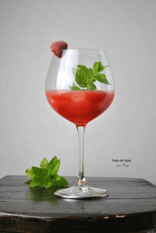 de Sopa : Gin Tonic de fresa (Con Alcohol) #CongelandoelveranoIII