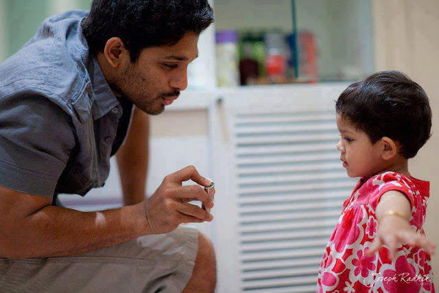 Allu Arjun With his Brother's Daughter Photos