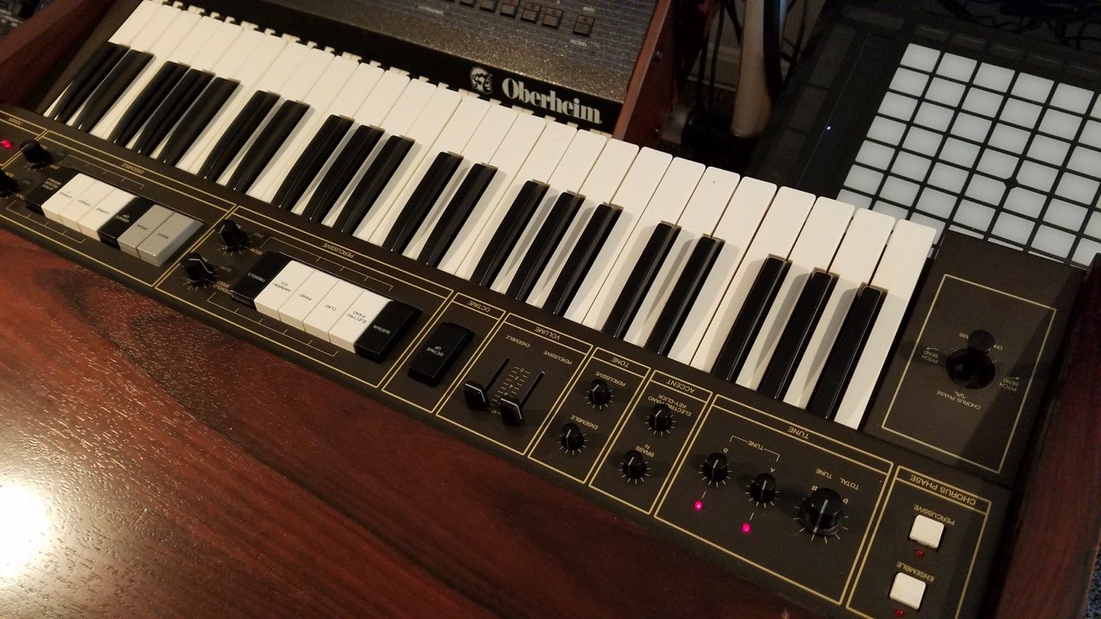 MATRIXSYNTH: Korg Lambda, Rare Vintage Analog Synthesizer SN 231510