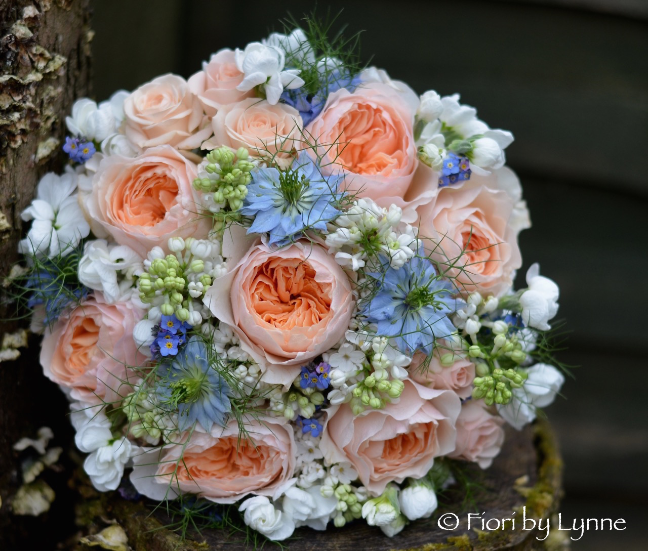 Wedding Flowers Blog Emily S Peach And Blue Emily S Peach And Blue Wedding Flowers Rownhams House