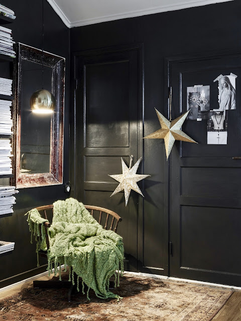 Shabby chic accents in a festive Nordic home