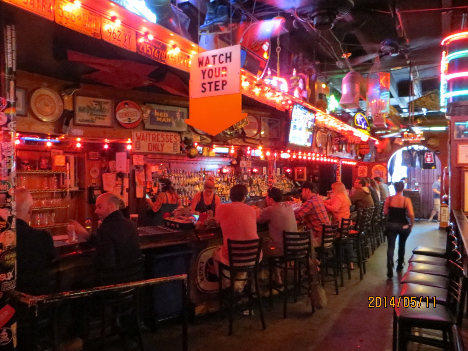 Jeeps Pubs Taverns and Bars Vortex Bar and Grill (Atlanta