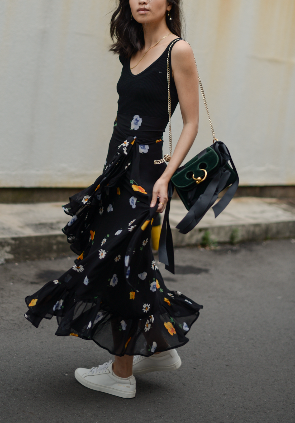 Ganni floral skirt, black floral outfit, summer style, dark florals, transitional style, personal style blog, August street style outfits / 082018 / 25 To Life - FOREVERVANNY