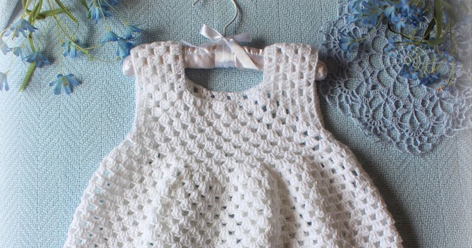 How to Wear Crochet Vest - April Golightly