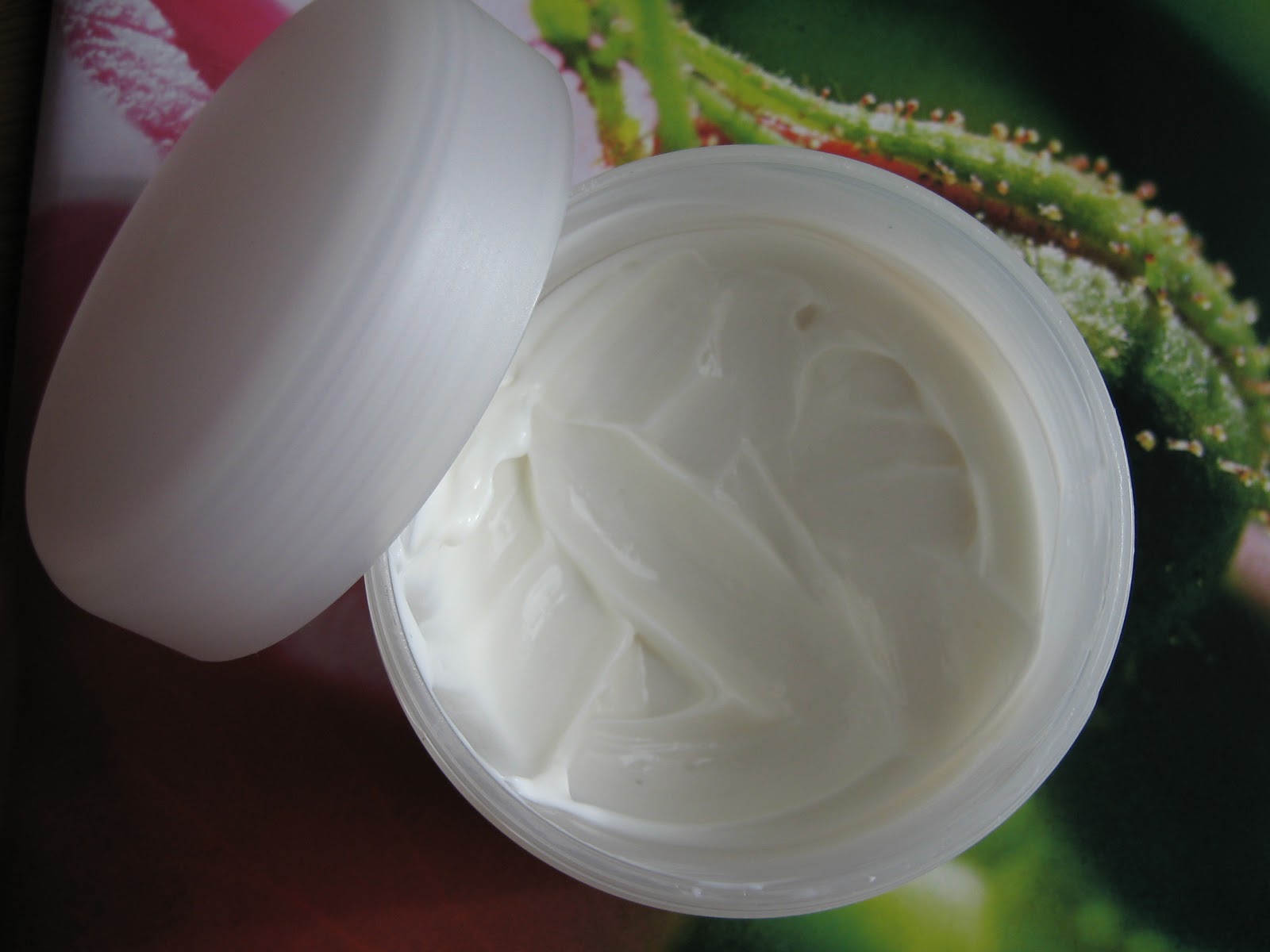 Beauty & Nature Logona Tropic Body Butterinte vidare tropiskt...