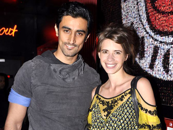 1 - Kunal, Kalki and Nandita Das grace Vir Das' show