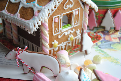 Gingerbread House / Casetta di pandizenzero