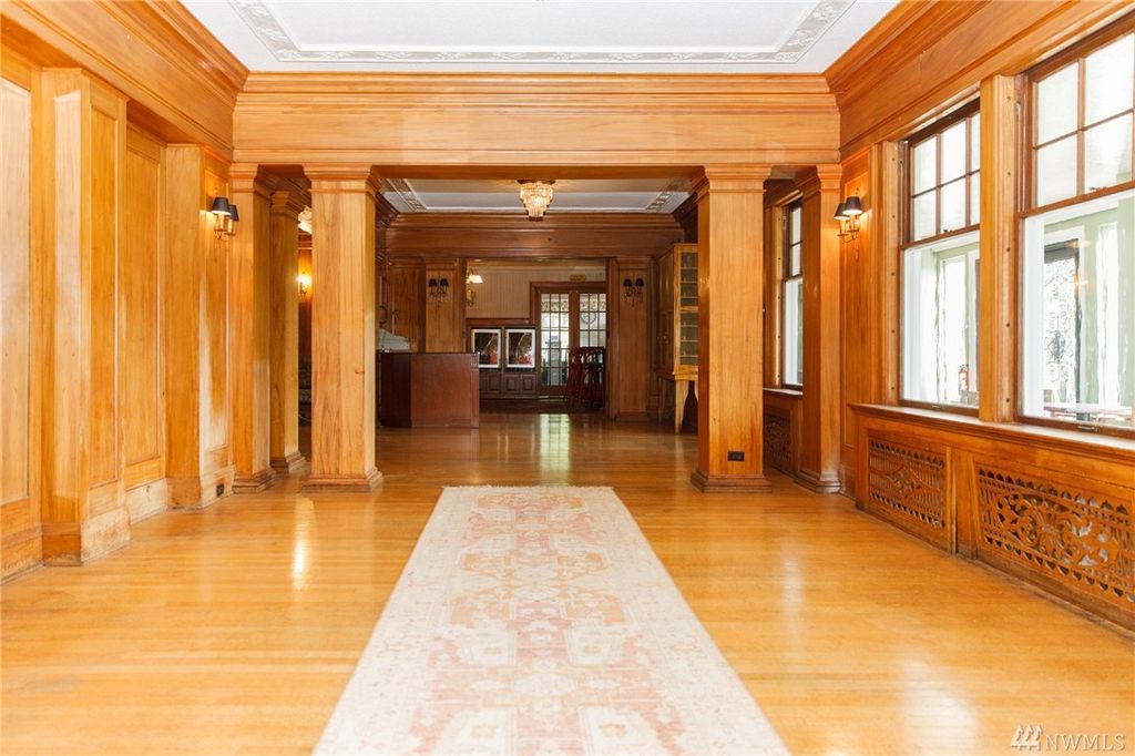 Sweet House Dreams 1927 Rutherglen Mansion Bed and Breakfast in