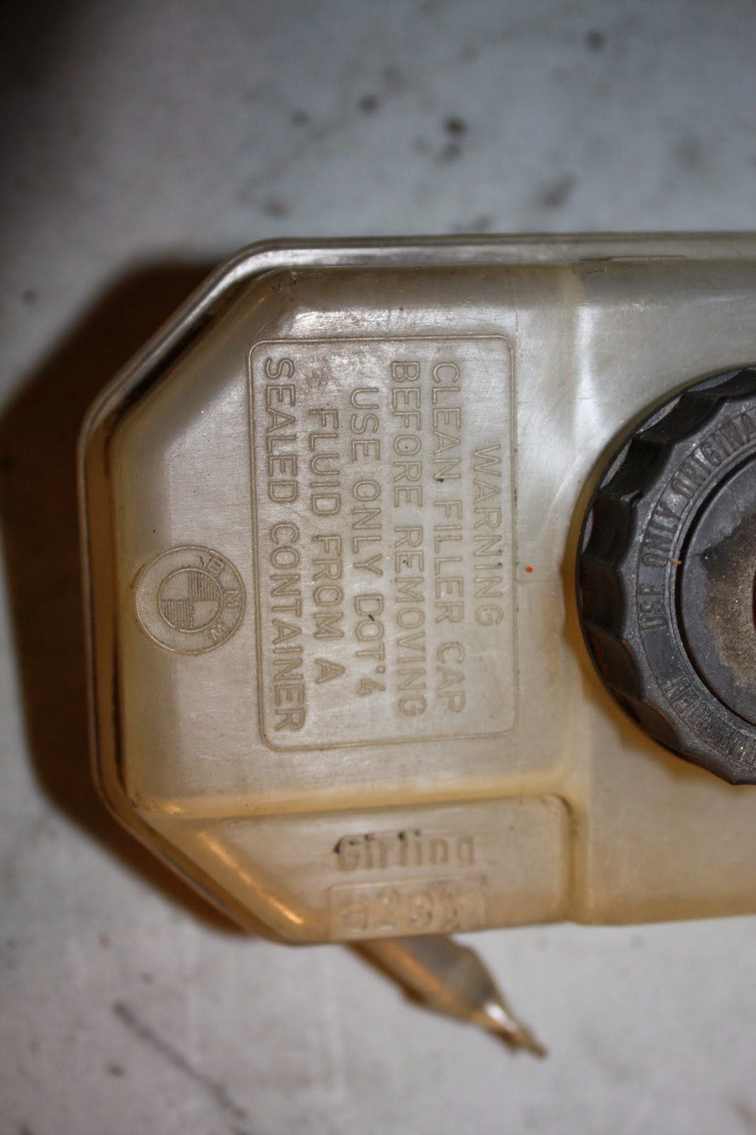 KrEvCon BMW Parts E30 Brake Master Cylinder Reservoir