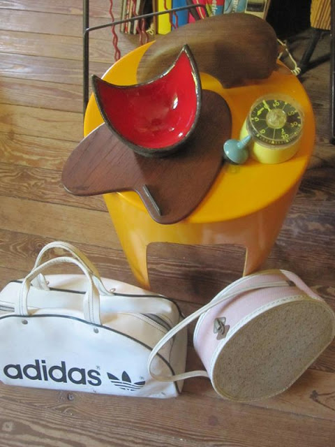 70s Adidas bag , boomerang cheese plate , Gilbert Valentin ceramic  1950 50s 1960 60s 1970 70s stool
