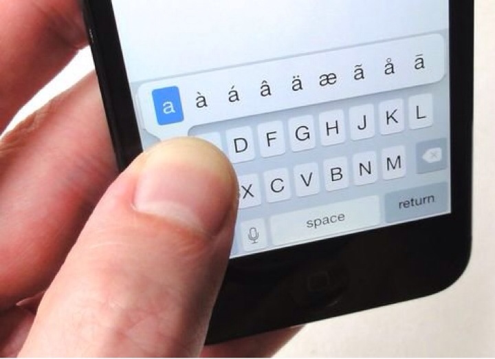 Mengetik Aksen pada Keyboard iPhone
