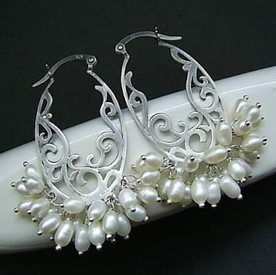 srebrne kolczyki ślubne z perłami srebrne kolczyki ślubne retro z perłami kolczyki na ślub stylowa biżuteria ślubna