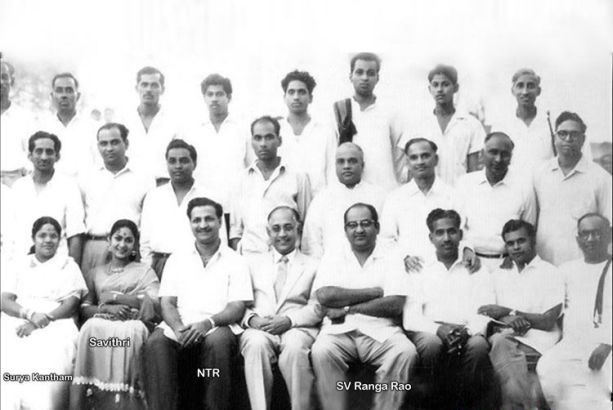 Tollywood-Heros-Rare-Photo-22.jpg