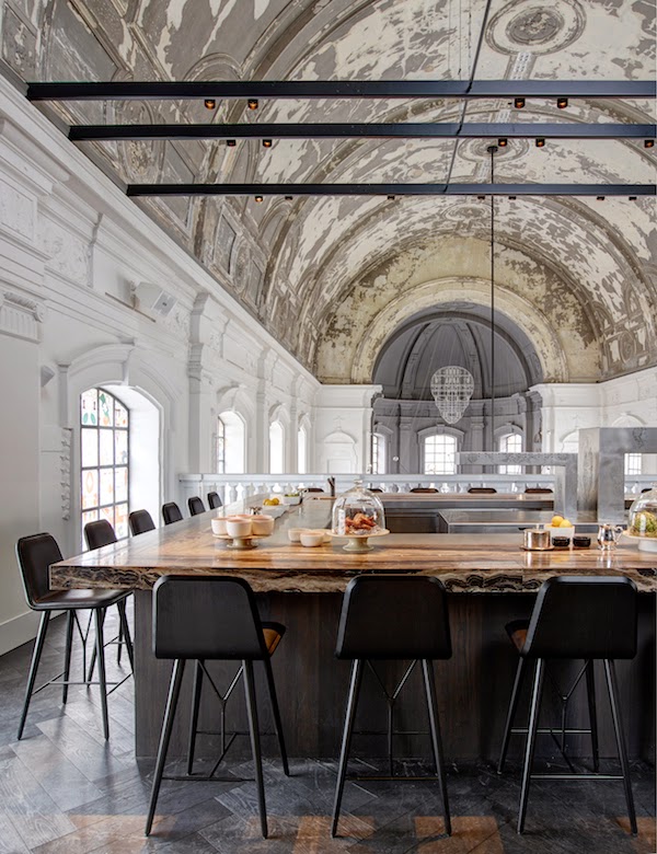 Vosgesparis The Jane Fine Dining Meets Rock N Roll