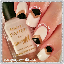 nail gatsby sells she nails then seashells manicure