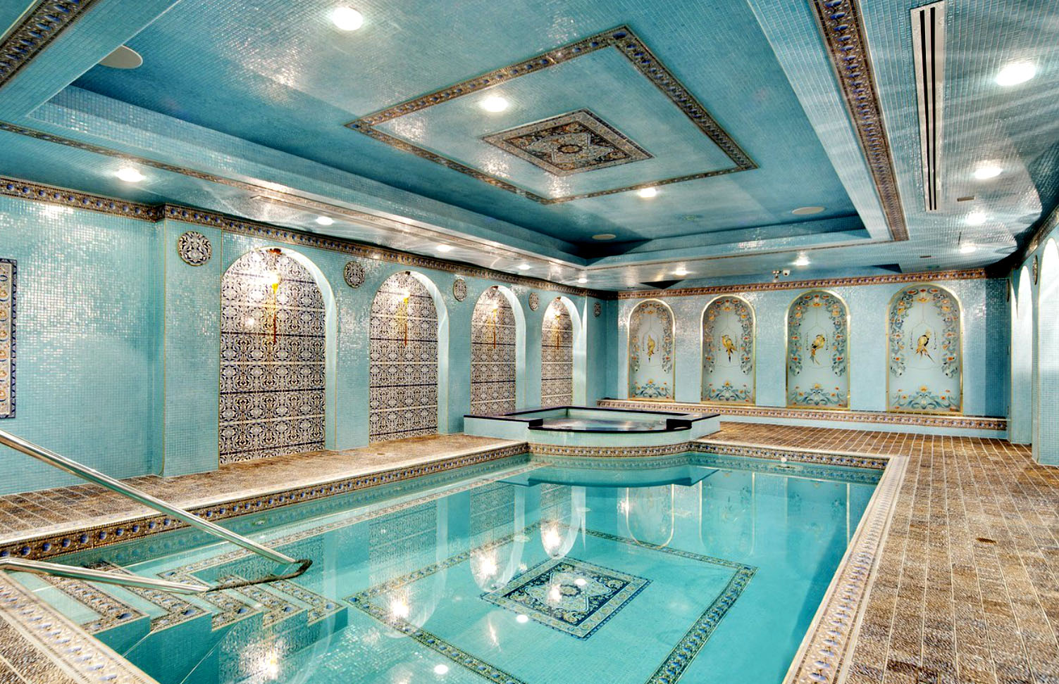 Big Apple Secrets: Billionaire Alexander Rovt and historic mansion on ...