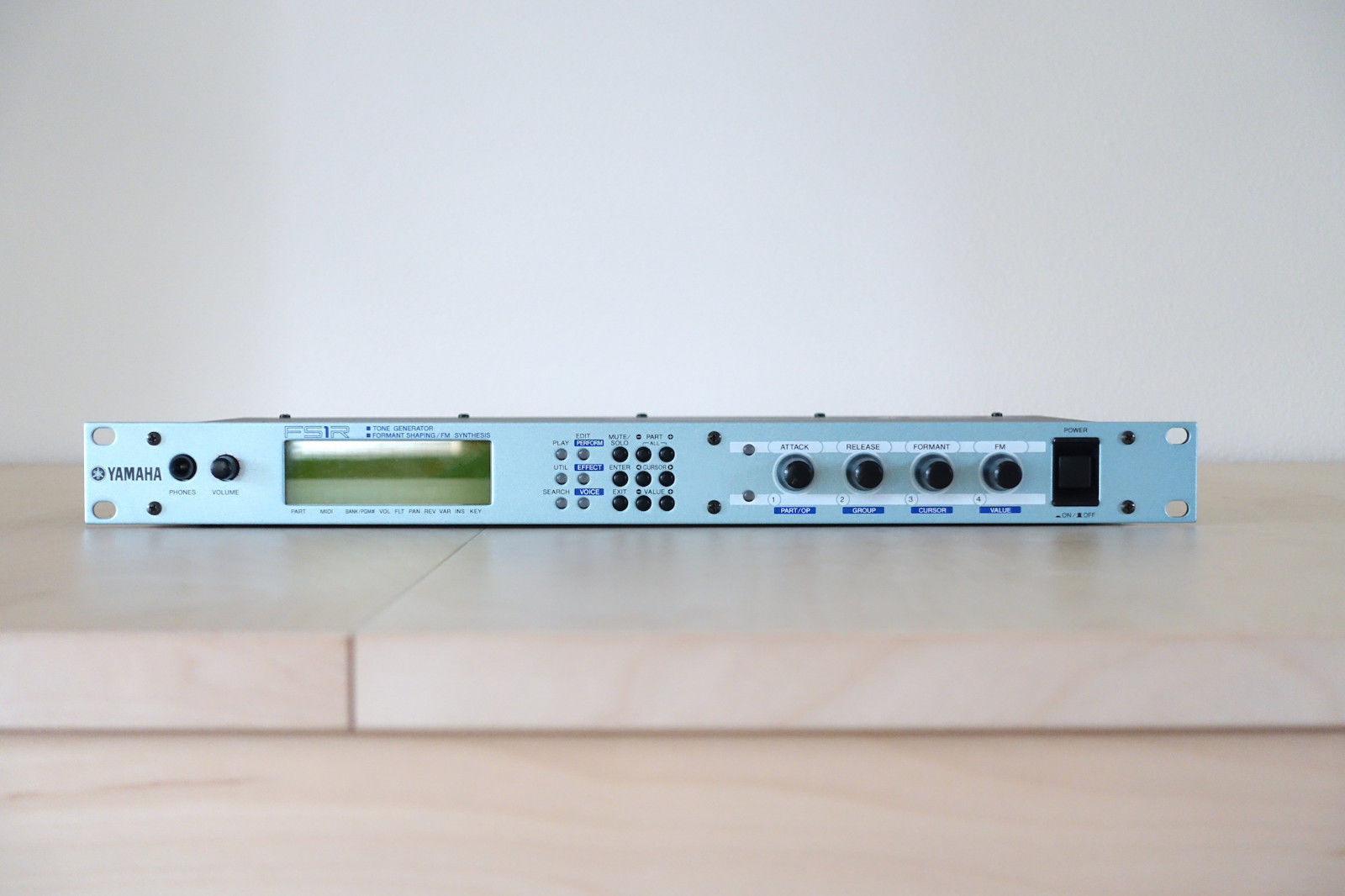 MATRIXSYNTH Yamaha FS1R Rack Mount FM & Formant Synthesizer SN OX01928