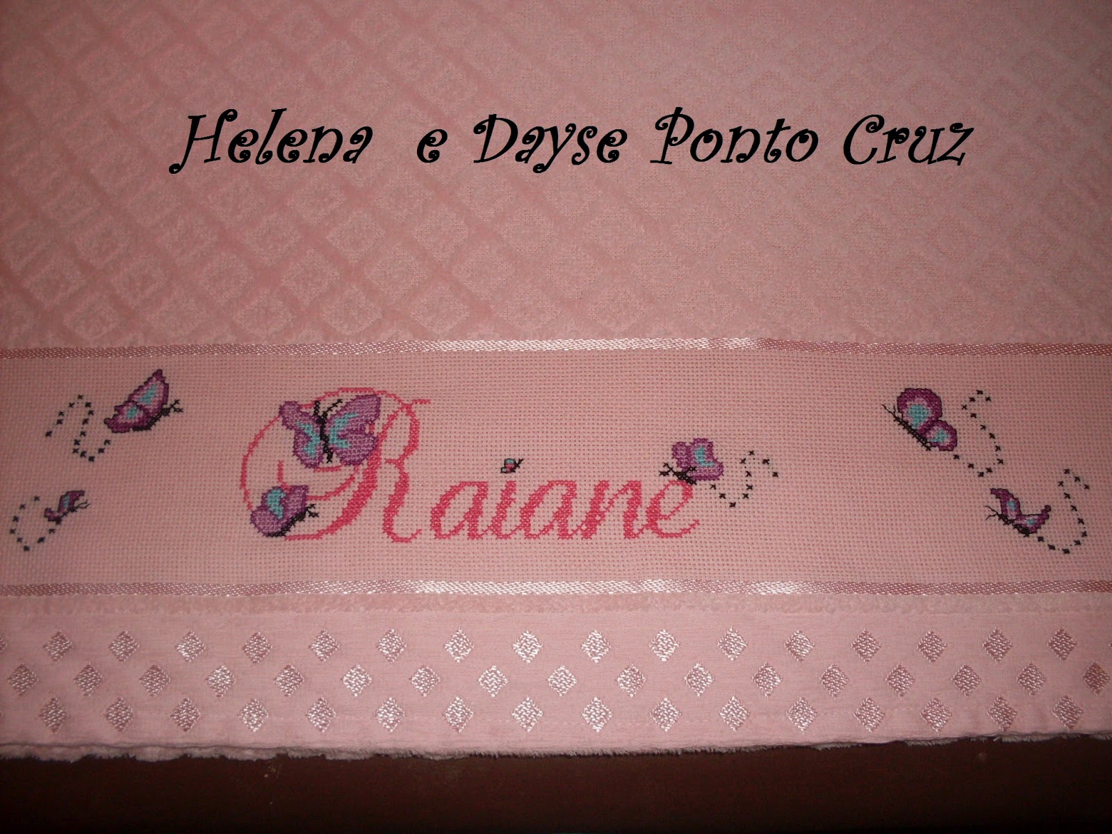 Helena Ponto Cruz: Toalha de Banho borboletas