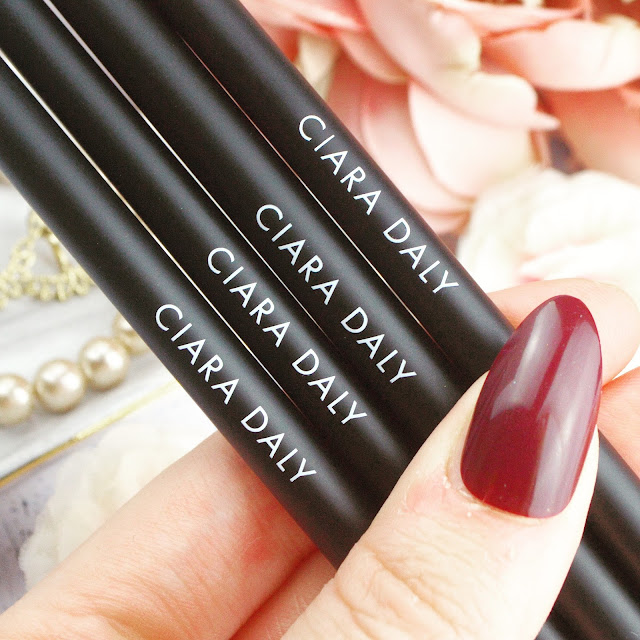 Ciara Daly Makeup Brushes, Tools and Accessories Review + 15% Off | Lovelaughslipstick Blog