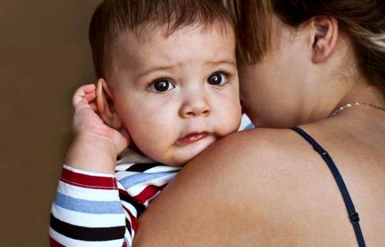 Deteksi Dini Gangguan Pendengaran Pada Bayi