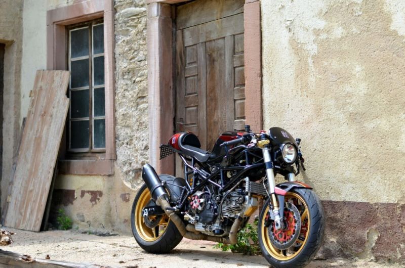 Ducati St2 Cafe Racer Tank Reviewmotors.co