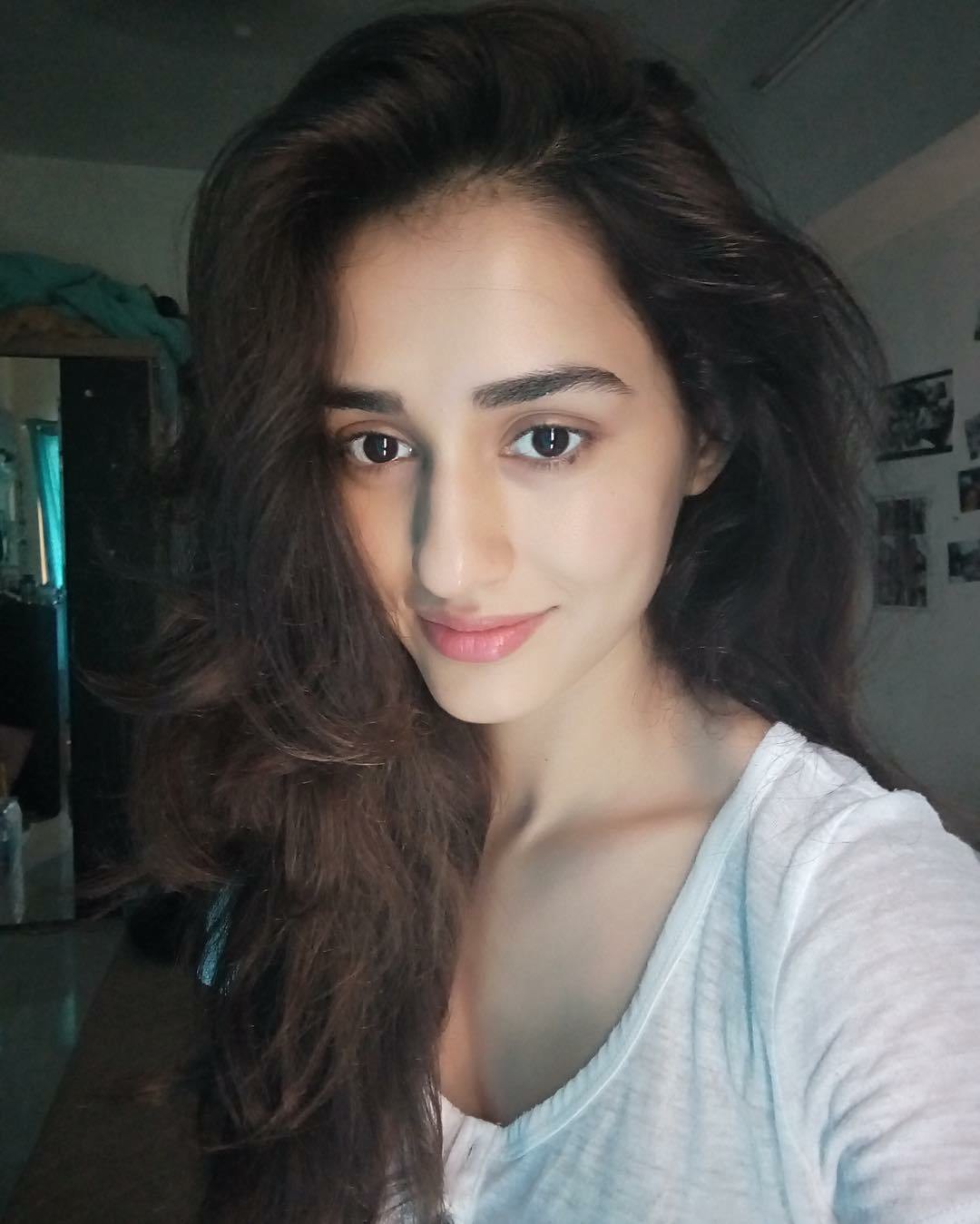 Disha Patani Latest Photos And Wallpapers | Damn Sexy